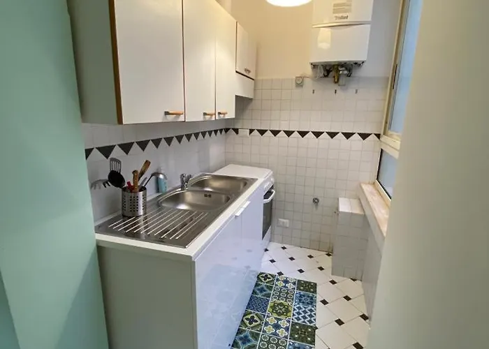Superior Next Colosseo A/c Wo Fi 3 Bedrooms Apartment *